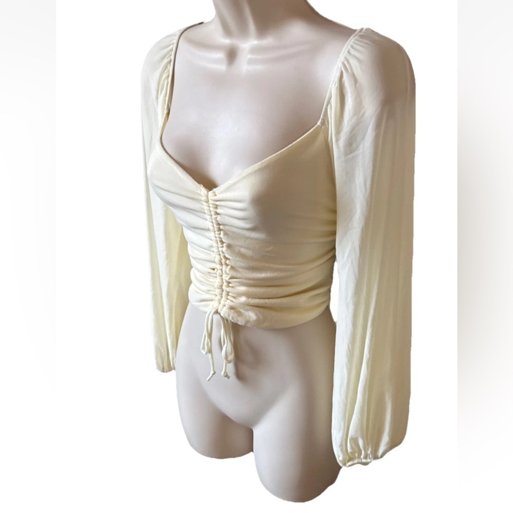 Lulu's Cream Ruched Blouse - Picture 4 of 9